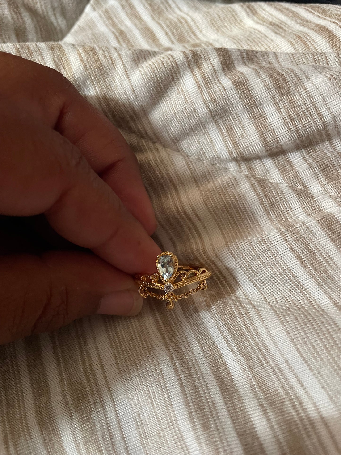 Adjustable ring