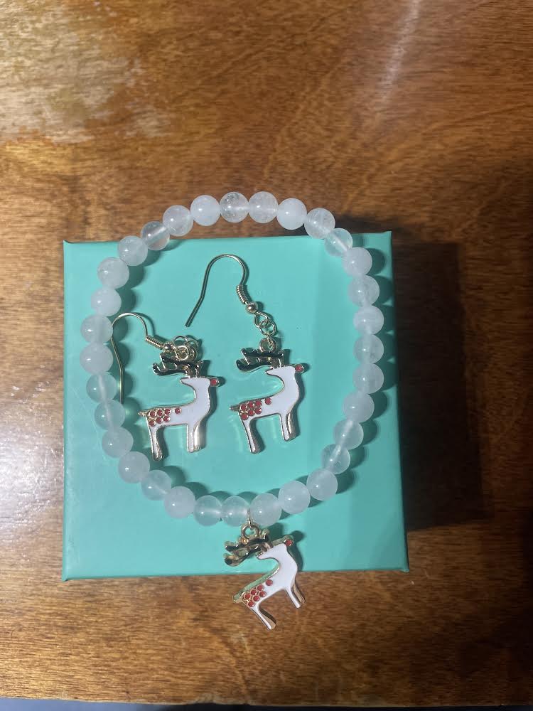 Christmas earring and bracelet set