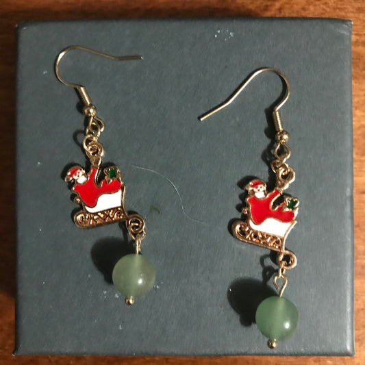 Christmas earrings with green adventuring