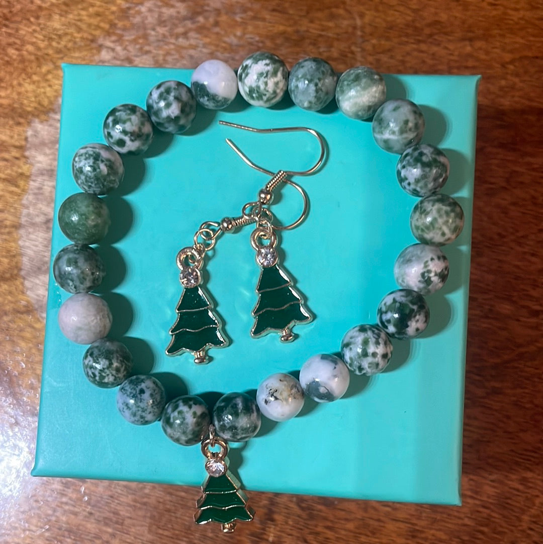 Christmas earring and bracelet set